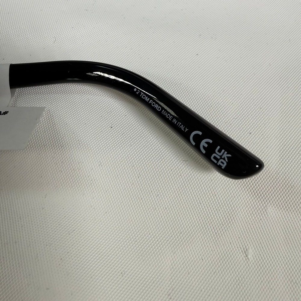 Tom Ford Fernanda TF1069 01A Black Butterfly Sunglasses Made in Italy NEW - Picture 5 of 15